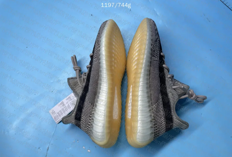 Yeezy 350 blind box 7