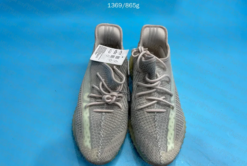Yeezy 350 Blind Box