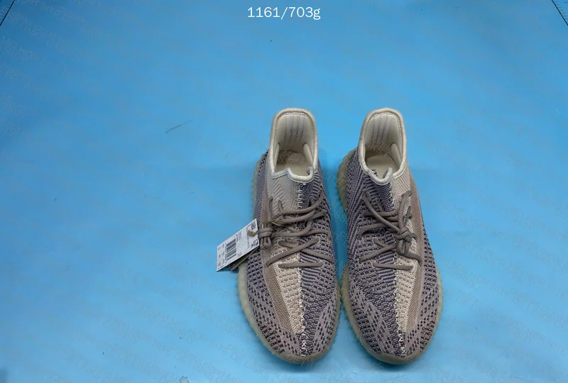 Yeezy 350 blind box