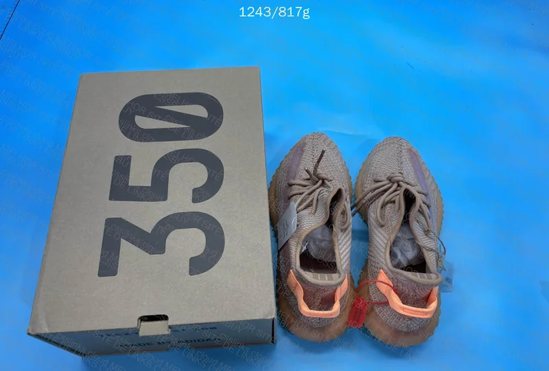Yeezy 350 blind box
