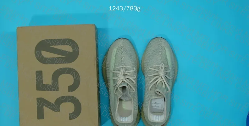 Yeezy 350 (BLIND BOX) GL?