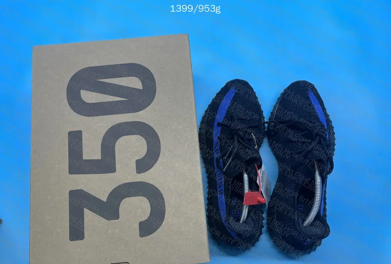 YEEZY 350- blind box- JMDY