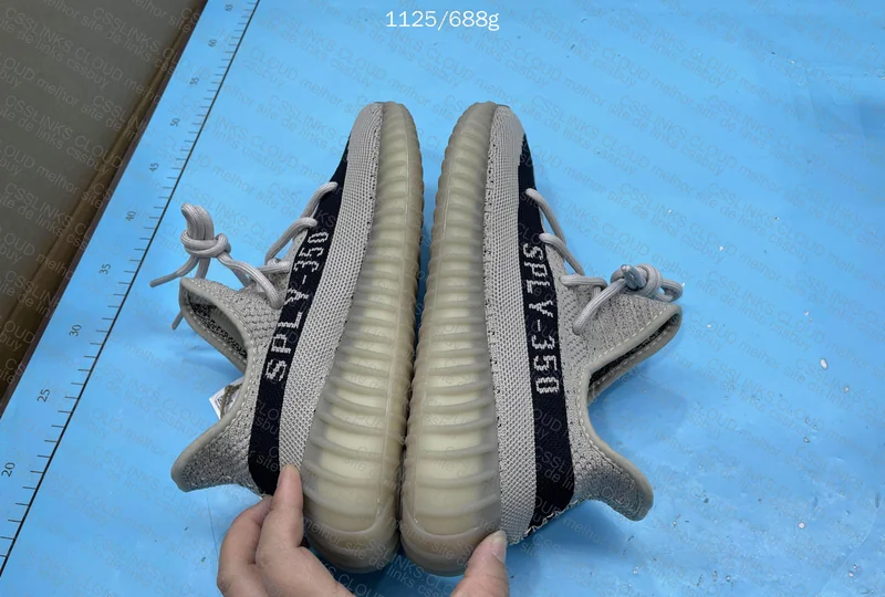 Yeezy 350 Blind 30 yuans 3