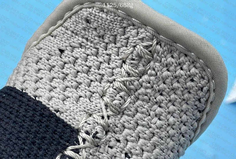 Yeezy 350 Blind 30 yuans 7