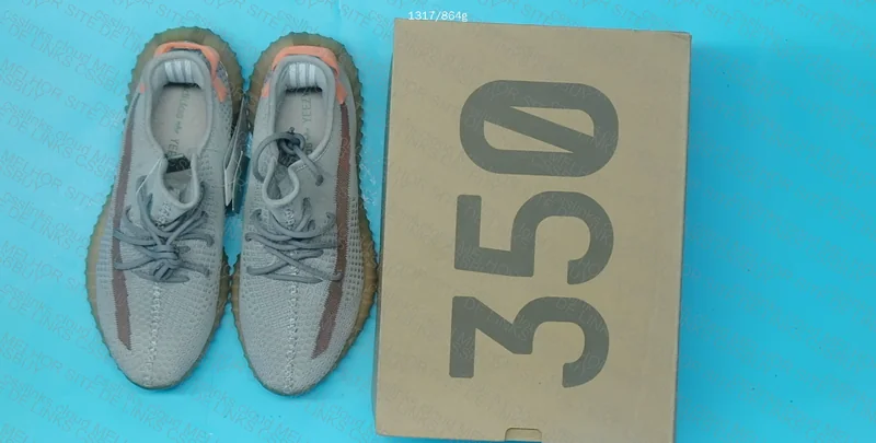 YEEZY 350 - BLINDBOX 3