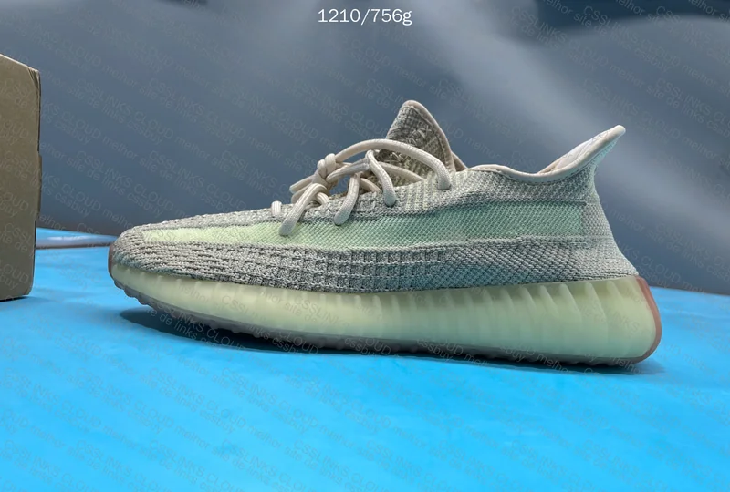 Yeezy 350 boost 49Yuan BLIND BOX