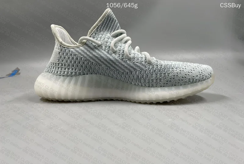 Yeezy 350 Boost V2 "Cloud White" 4