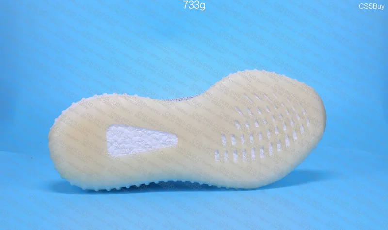 Yeezy 350 Boost V2 Cloud White Reflective 6