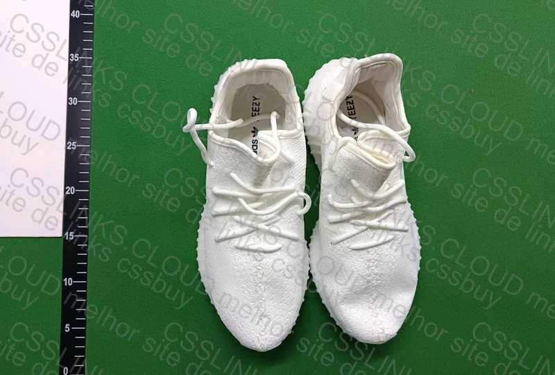 Yeezy 350 Branco 2