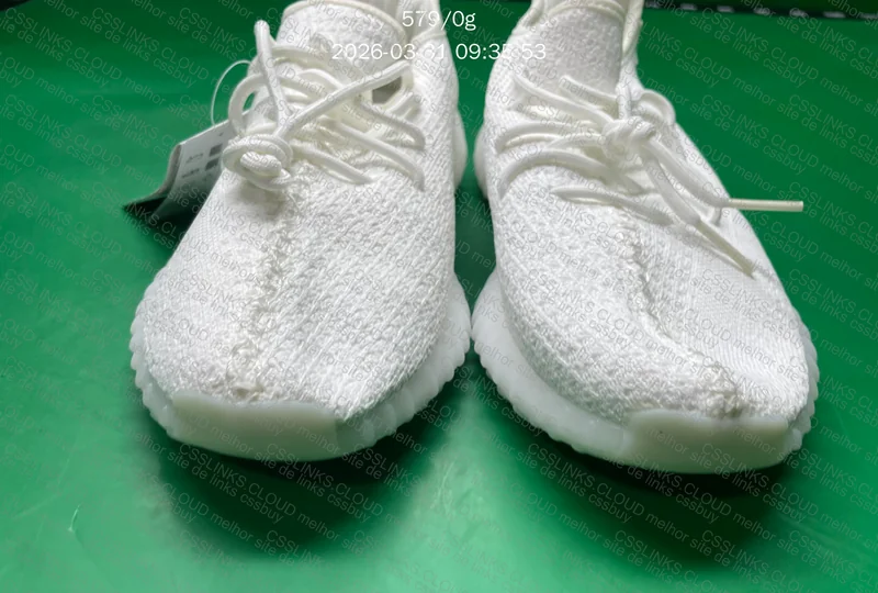 Yeezy 350 Branco