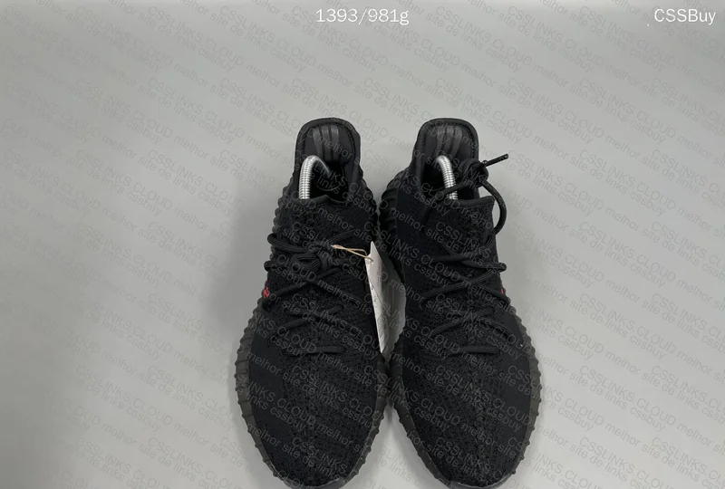 Yeezy 350 Bred 2
