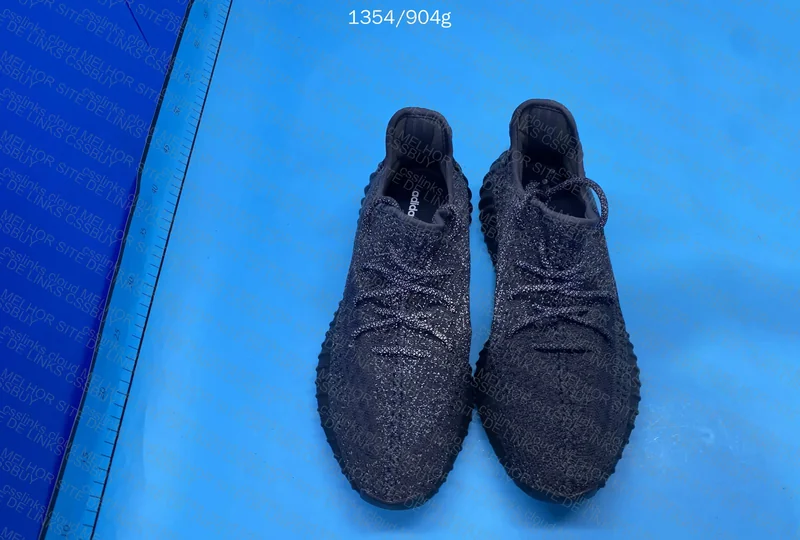 Yeezy 350 Blind Box
