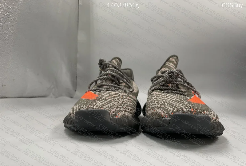 Yeezy 350 Carbon Beluga 3