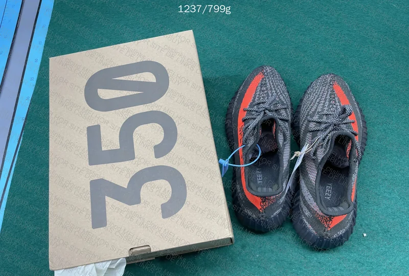 Yeezy 350 “Carbon Beluga” 10