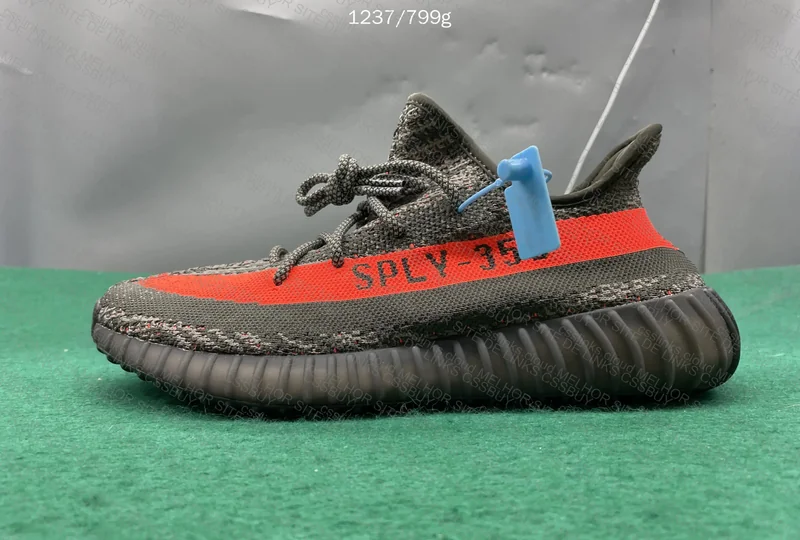 Yeezy 350 “Carbon Beluga” 4