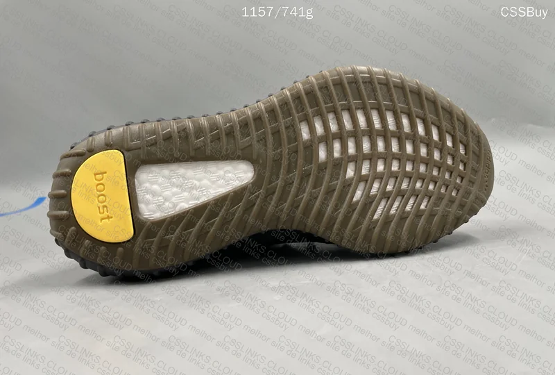 Yeezy 350 Cinder 7