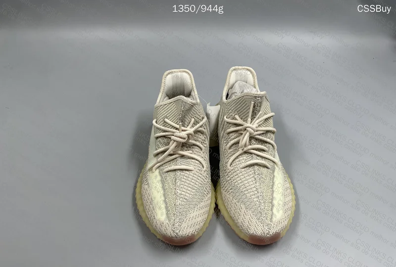 Yeezy 350 - Citrin
