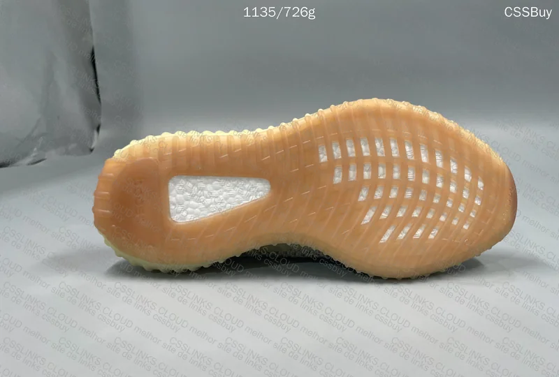 yeezy 350 citrin (GL??) 5