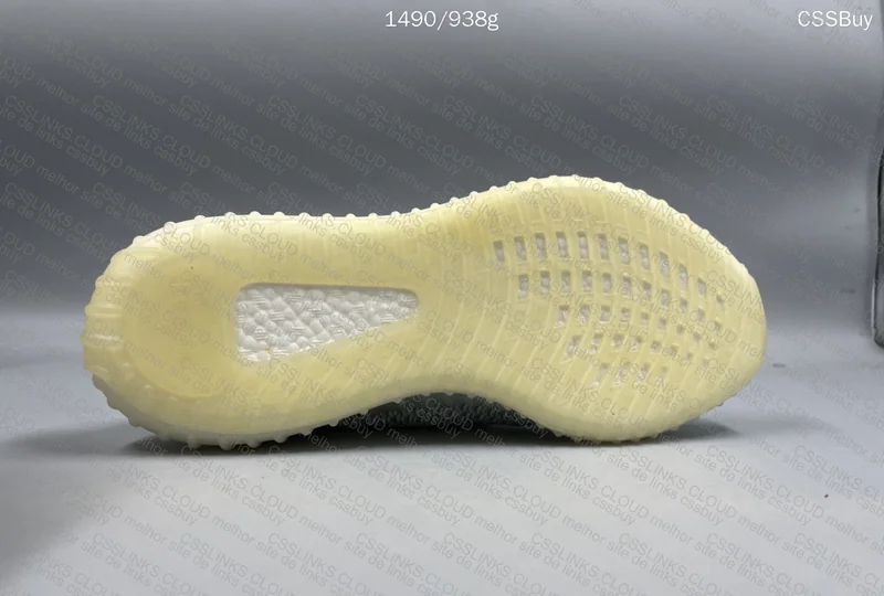 yeezy 350 cloud white 3