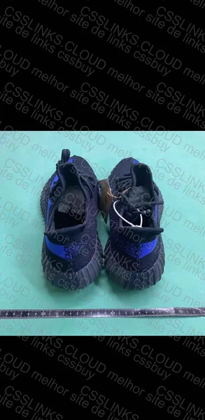 yeezy 350 dazzling blue LW 4
