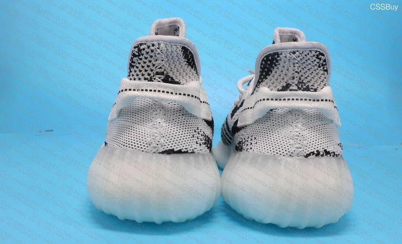 Yeezy 350 for 119¥ 2