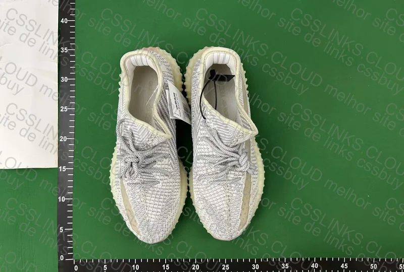 Yeezy 350 for 130y