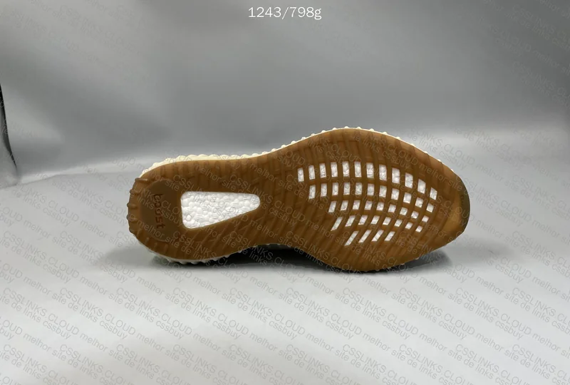 Yeezy 350 from 158sir 3