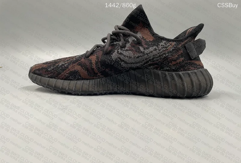 Yeezy 350 GL? 3