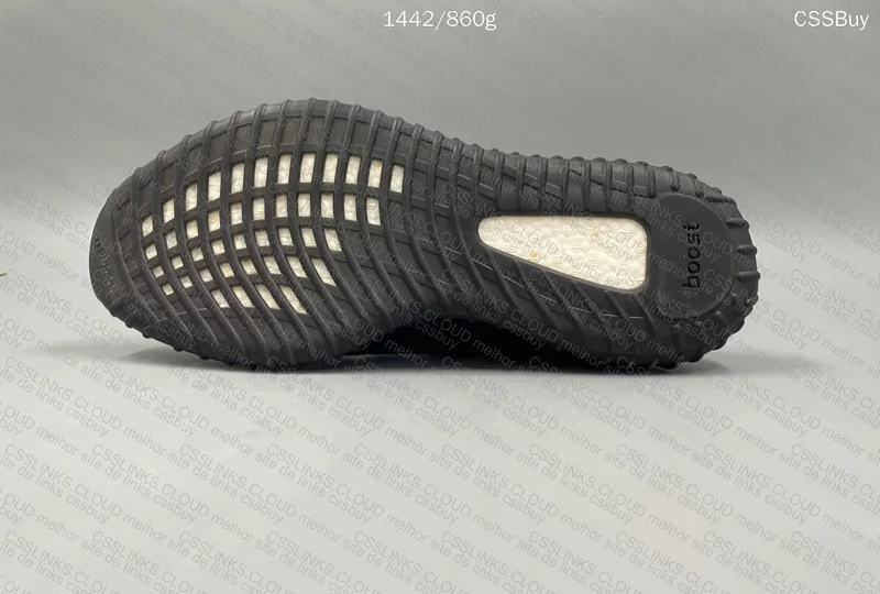 Yeezy 350 GL? 4