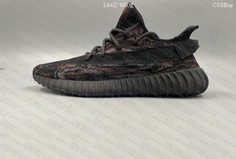 Yeezy 350 GL? 7