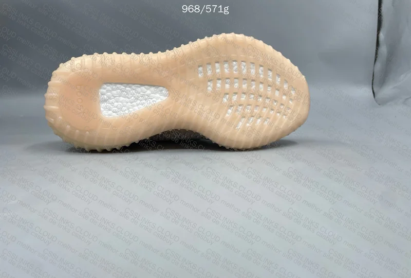 Yeezy 350 (gl?) 6