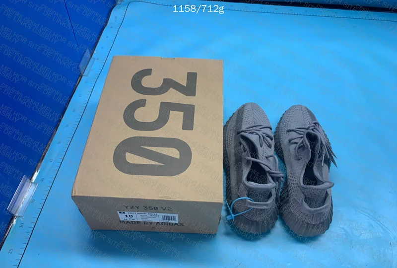 yeezy 350 grey