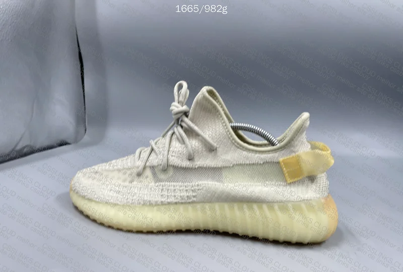 Yeezy 350 Light 3