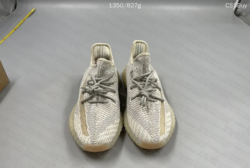 Yeezy 350 Lundmark 2