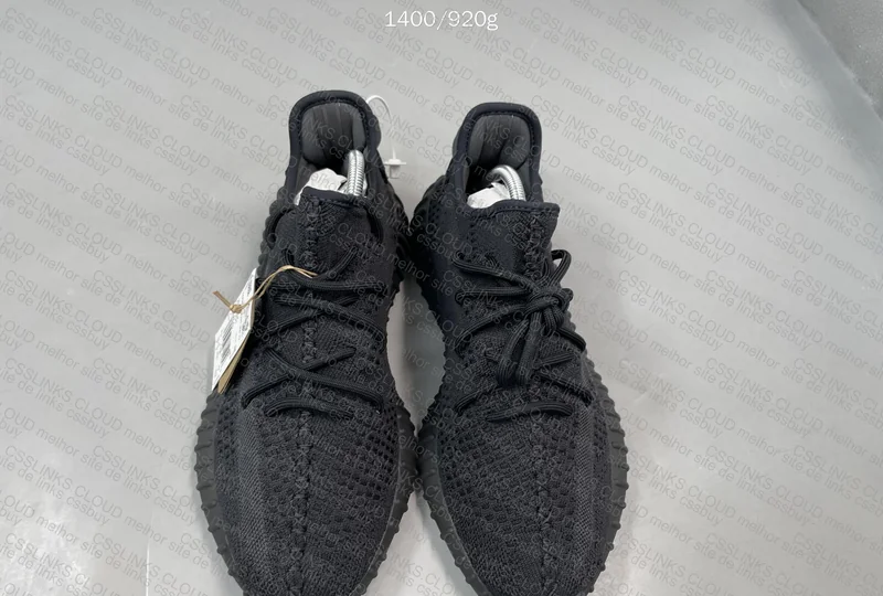 Yeezy 350 LW