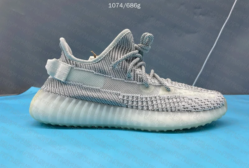 Yeezy 350 LW 3