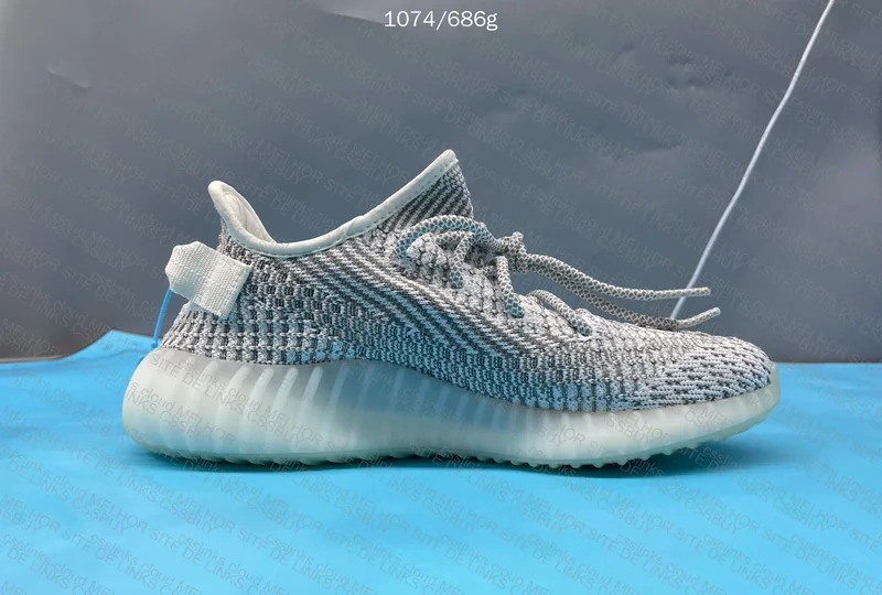 Yeezy 350 LW 4