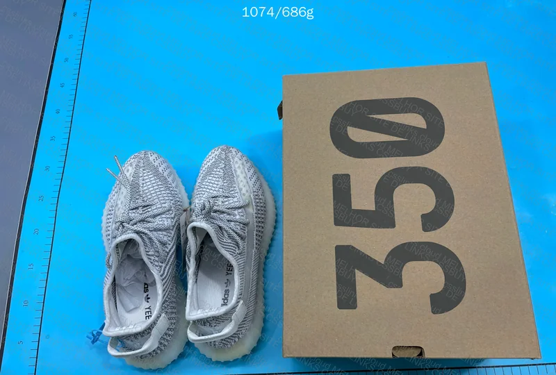 Yeezy 350 LW 8
