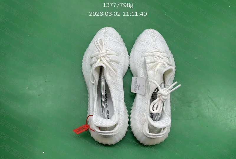 Yeezy 350 LW 2