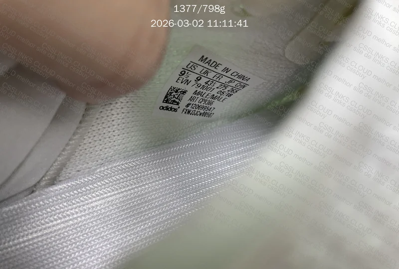 Yeezy 350 LW 3