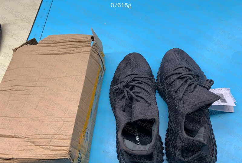 Yeezy 350 LW (29Y) - Me ajudem 4