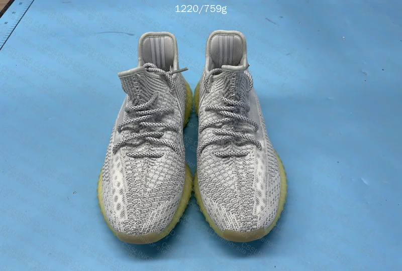 Yeezy 350 LW B - 49Y