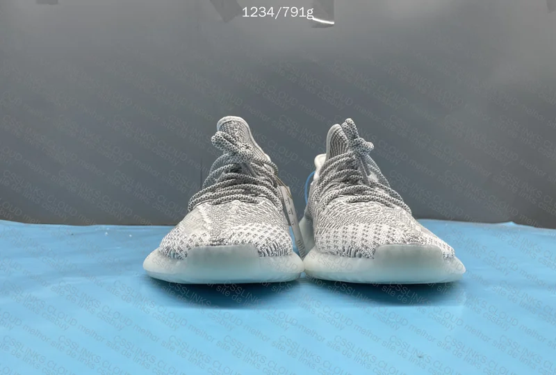 Yeezy 350 LW Static