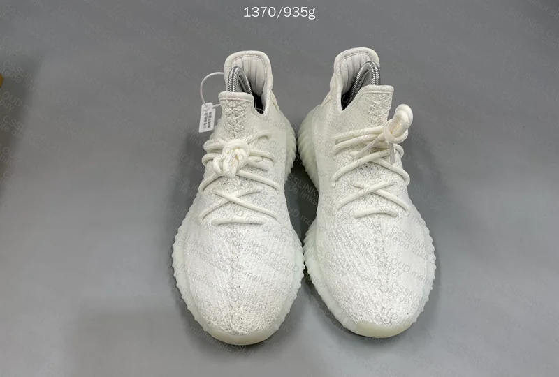 Yeezy 350 LW Triple White - JMDY 3