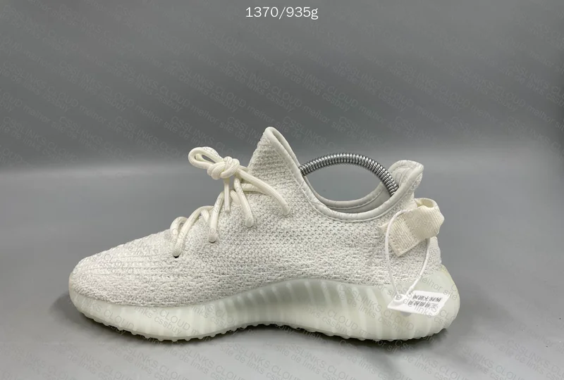 Yeezy 350 LW Triple White - JMDY 6
