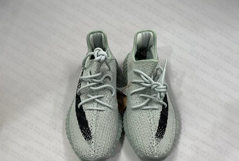 YEEZY 350 "OG"