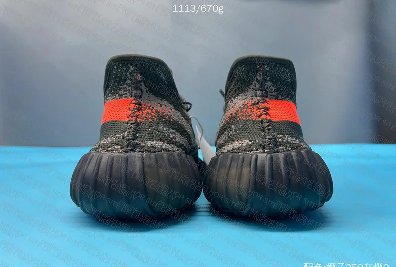 Yeezy 350 OG SALE 3
