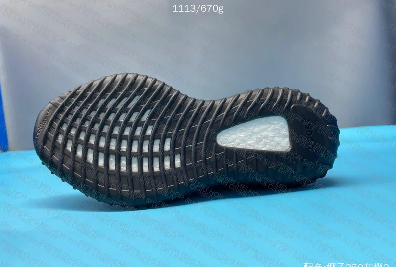 Yeezy 350 OG SALE 6