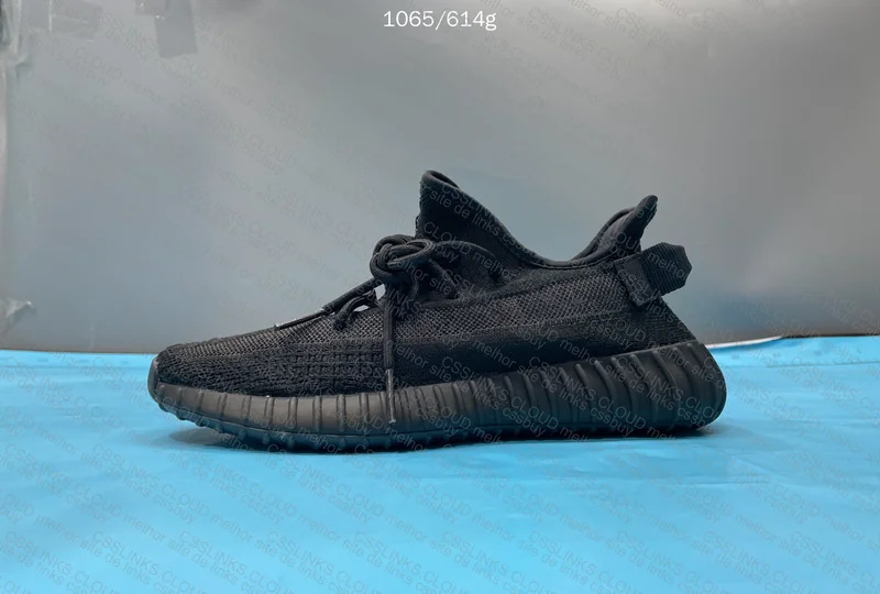 Yeezy 350 Onyx Black 10