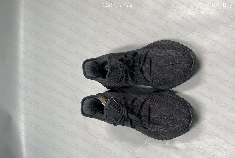 Yeezy 350 Onyx - LW 2